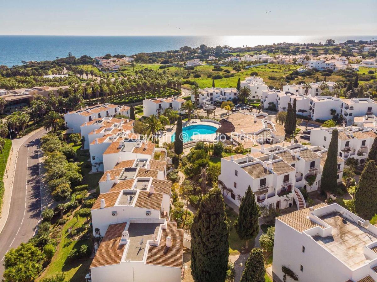 Seacoast Retreat With Pool And Beach Access By Drago Rentals Αλμπουφέιρα Εξωτερικό φωτογραφία