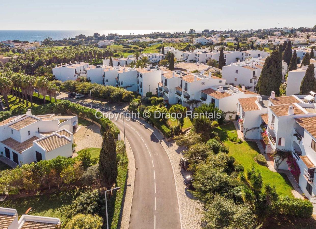 Seacoast Retreat With Pool And Beach Access By Drago Rentals Αλμπουφέιρα Εξωτερικό φωτογραφία