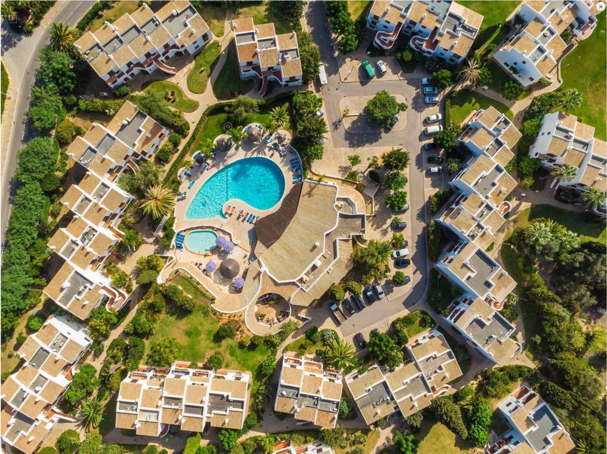 Seacoast Retreat With Pool And Beach Access By Drago Rentals Αλμπουφέιρα Εξωτερικό φωτογραφία